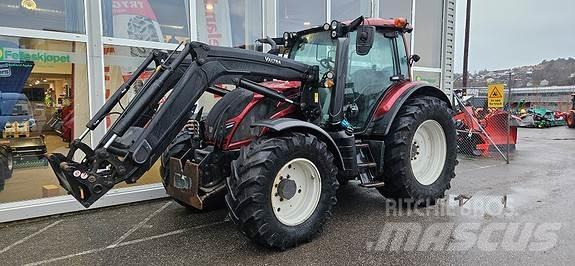 Valtra N174 Traktori