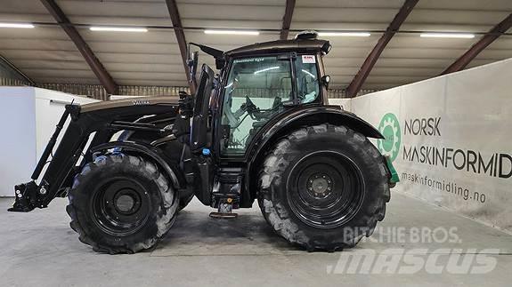 Valtra N174 Traktori