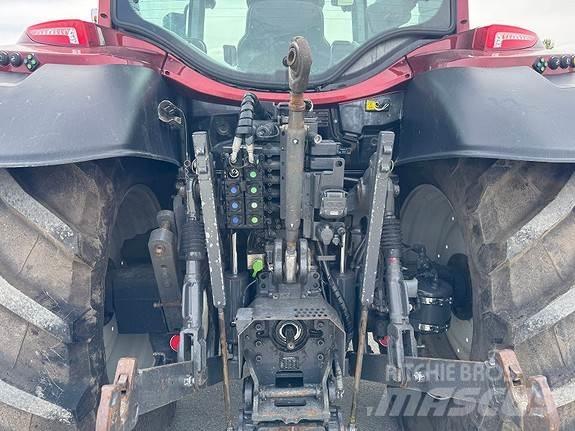 Valtra N174 Traktori