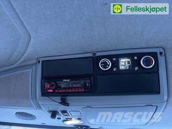 Valtra N174 Versu Traktori