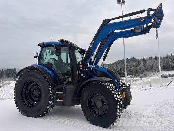 Valtra N174D Traktori