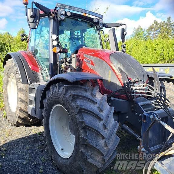 Valtra N174D Traktori