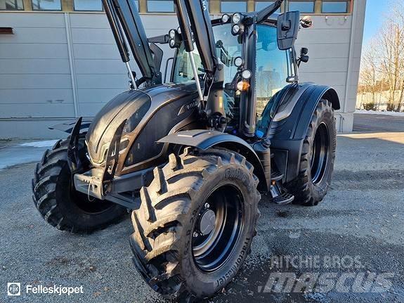 Valtra N175 Traktori