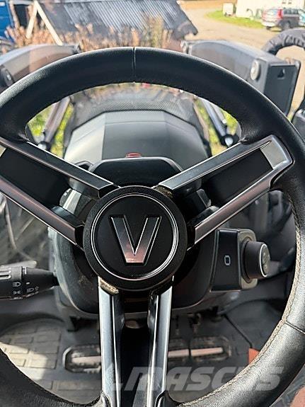 Valtra N175 Traktori