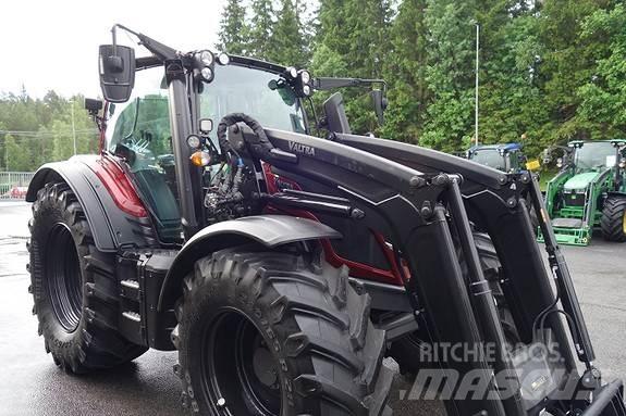 Valtra N175 HiTech Traktori