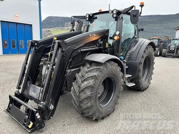 Valtra N175D Traktori