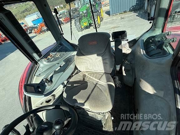 Valtra T 213 V Traktori