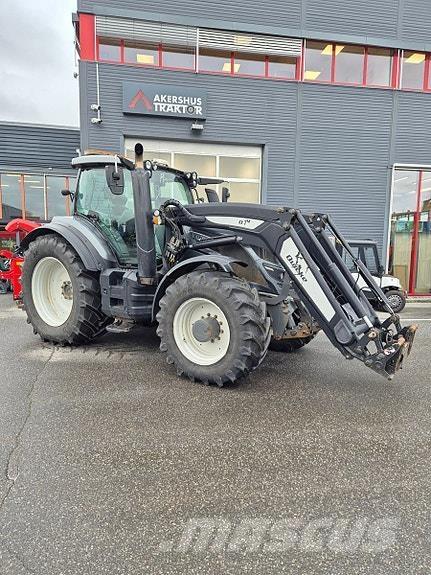 Valtra T 234 Versu Traktori