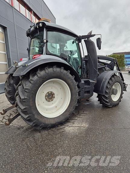 Valtra T 234 Versu Traktori