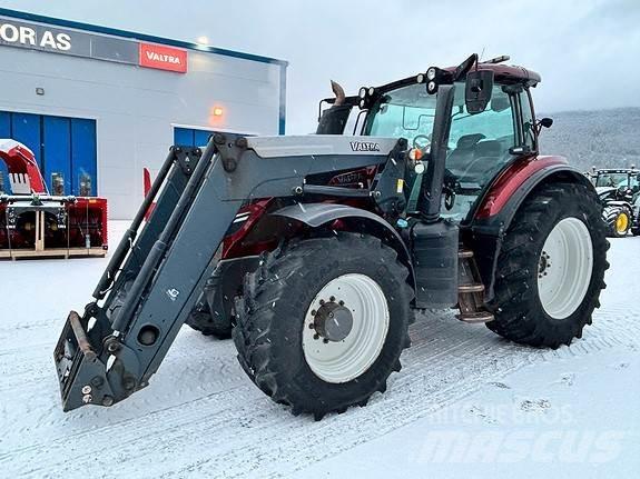 Valtra T174eD Traktori