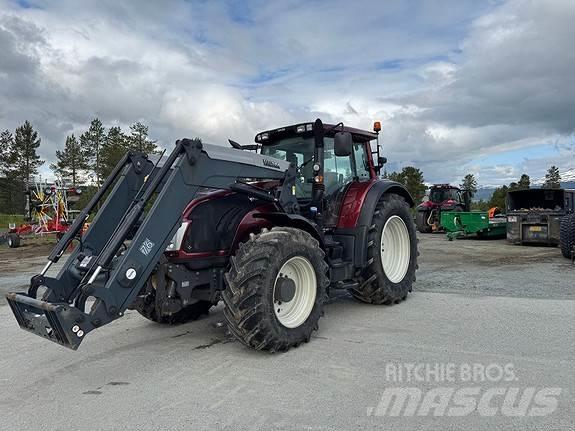 Valtra T203 Traktori