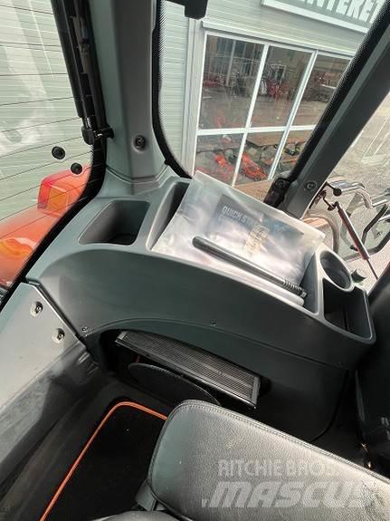 Valtra T235D Traktori
