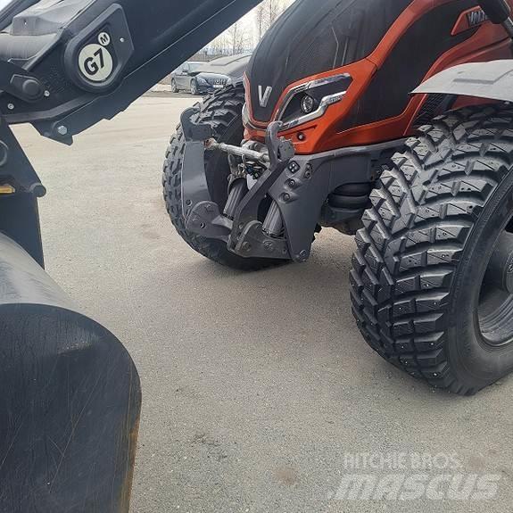 Valtra T255 Traktori