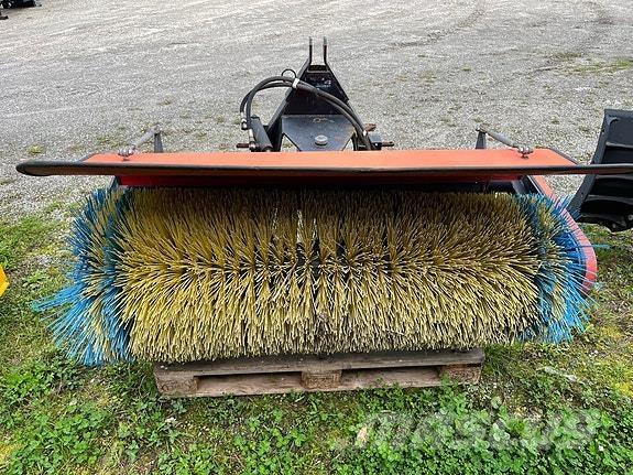   Ostale mašine za put i sneg