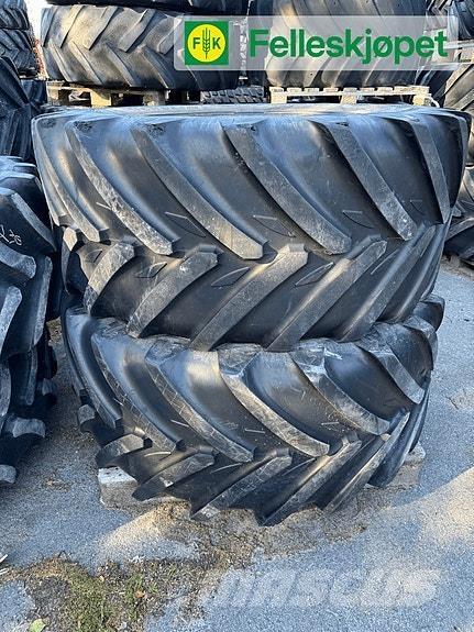  Xeobib 600/60 30 Traktori