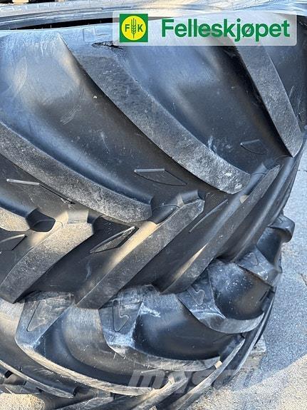  Xeobib 600/60 30 Traktori