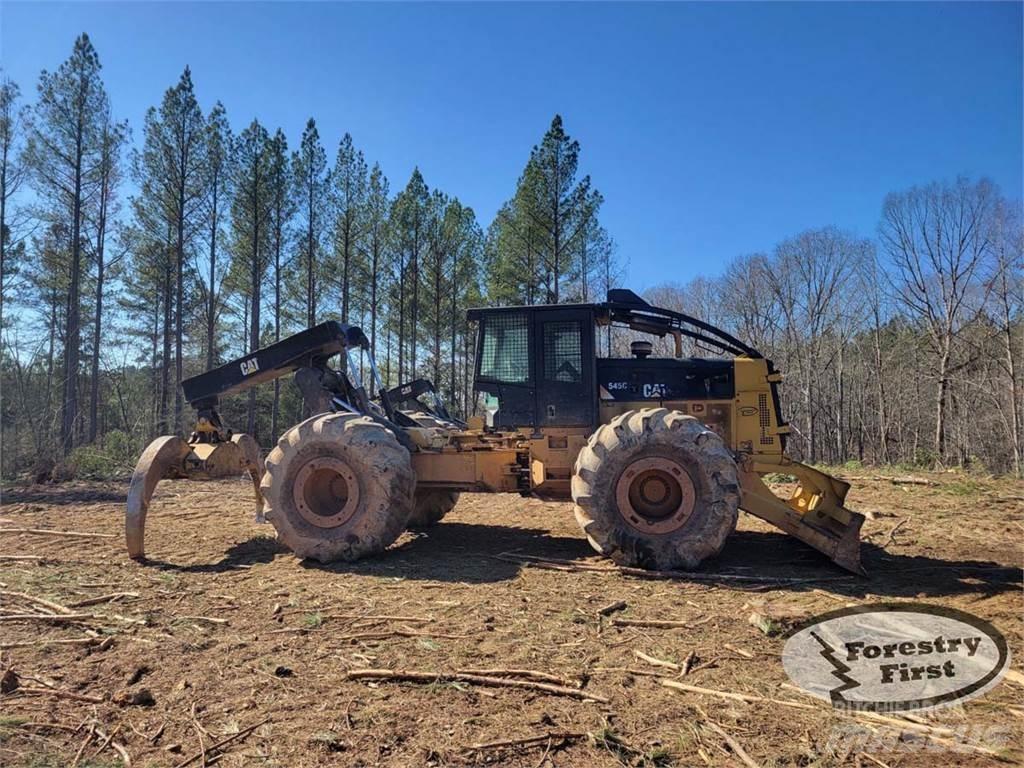 CAT 545C Skideri