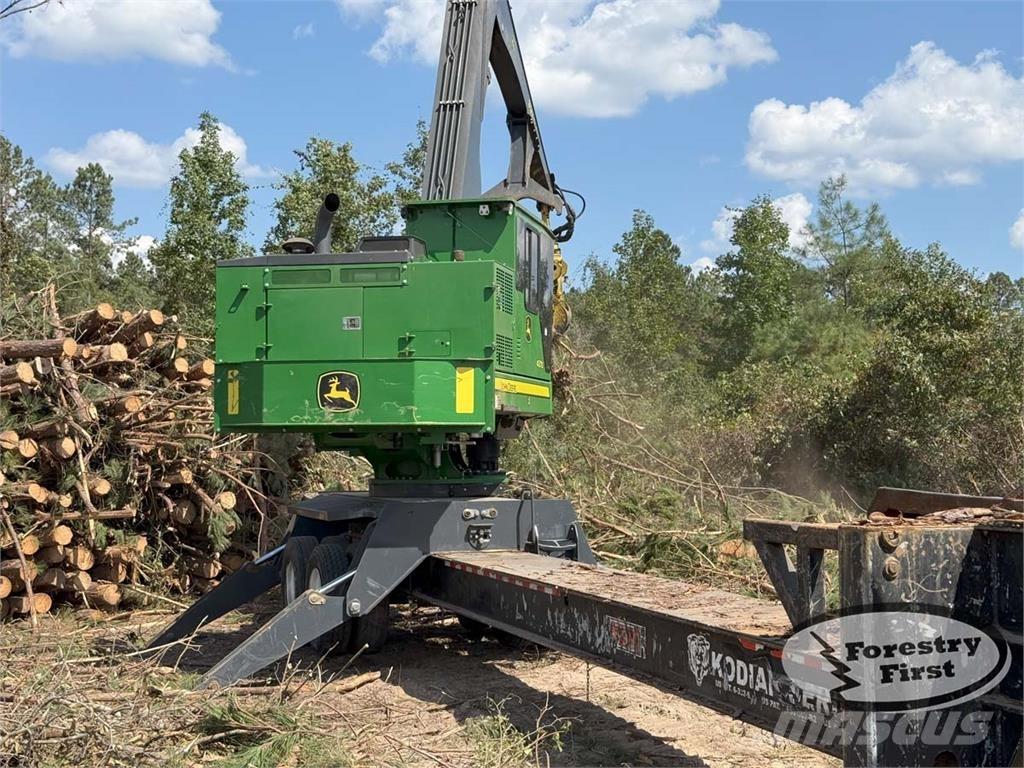 John Deere 437E Utovarivači stabala