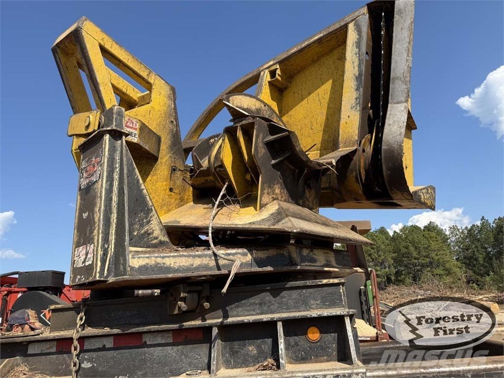 John Deere 437E Utovarivači stabala