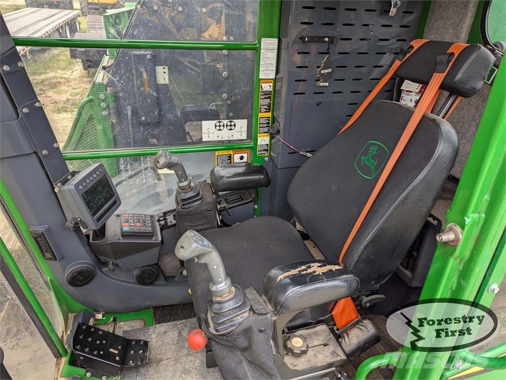 John Deere 853M Mašine za sečenje drveća
