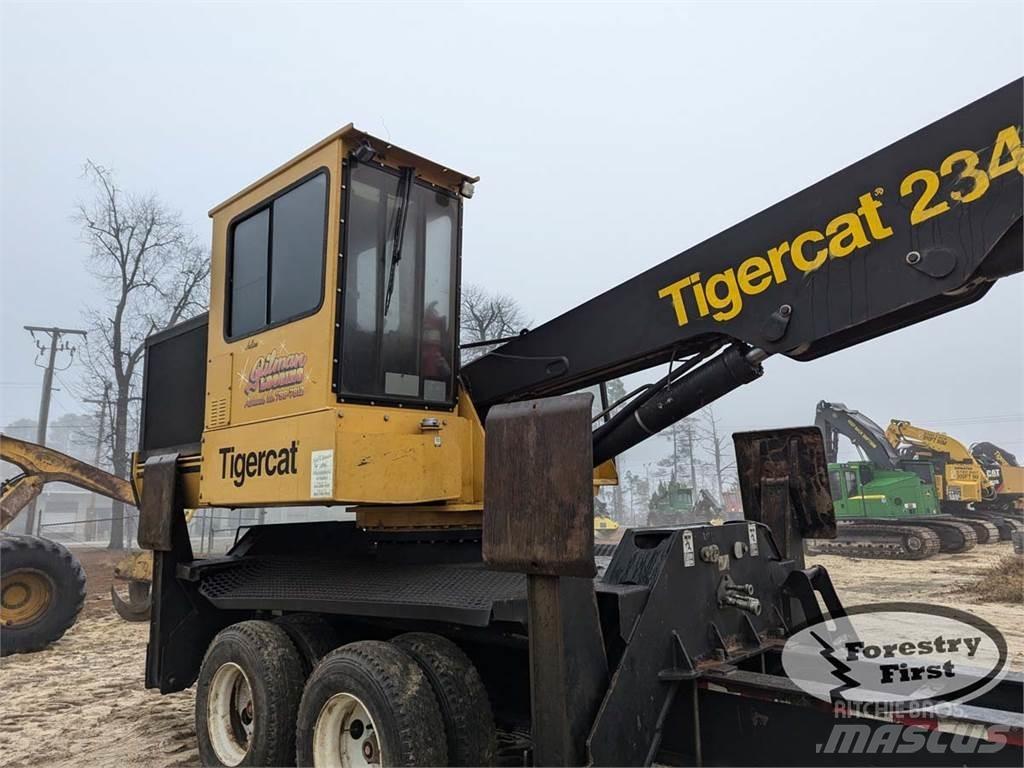 Tigercat 234 Utovarivači stabala