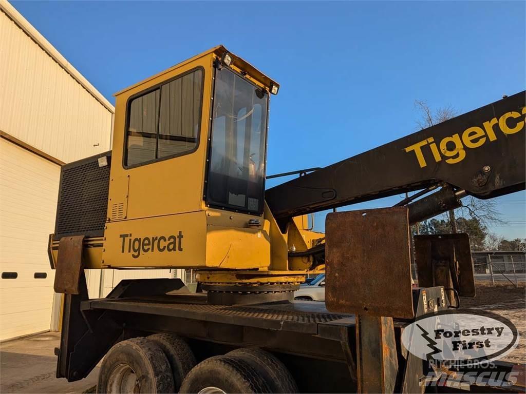 Tigercat 234 Utovarivači stabala