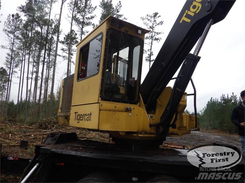 Tigercat 234B Utovarivači stabala