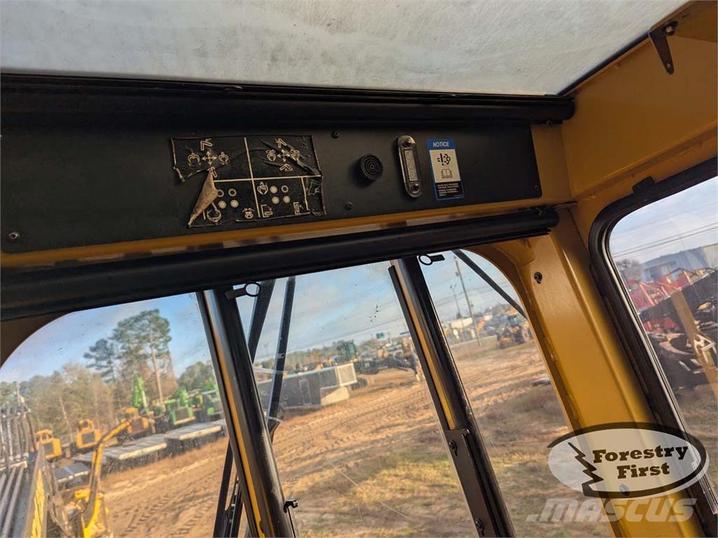 Tigercat 234B Utovarivači stabala