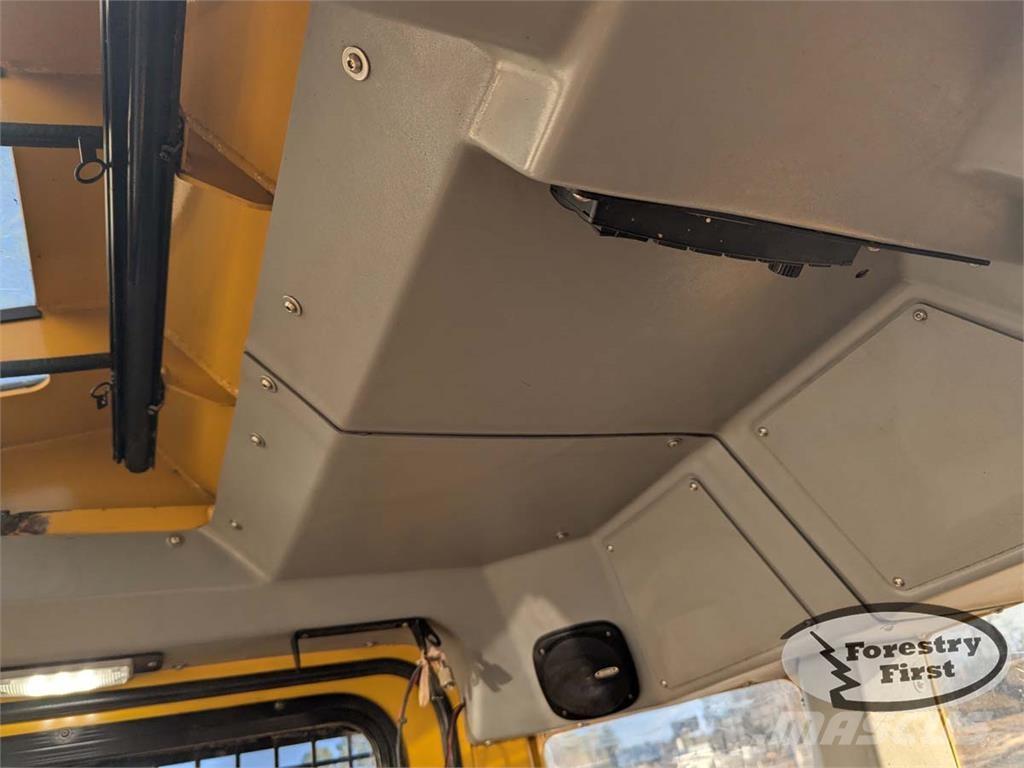 Tigercat 724G Mašine za sečenje drveća