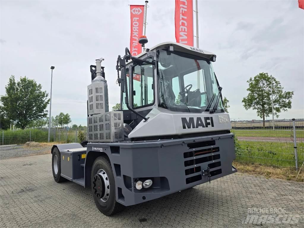 Mafi R336 4x4 Terminalni tegljači