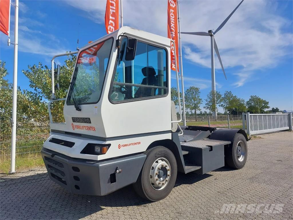 Terberg YT182 Terminalni tegljači