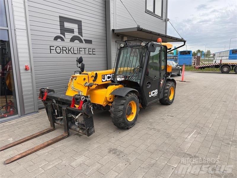 JCB 525-60 Teleskopski viljuškari