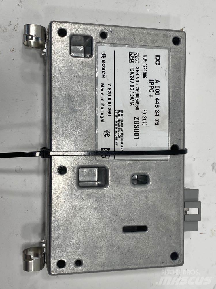 Bosch  Kabine i unutrašnjost