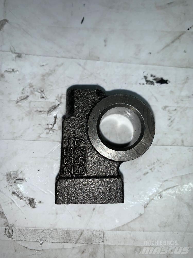 CAT C7 Ostale kargo komponente