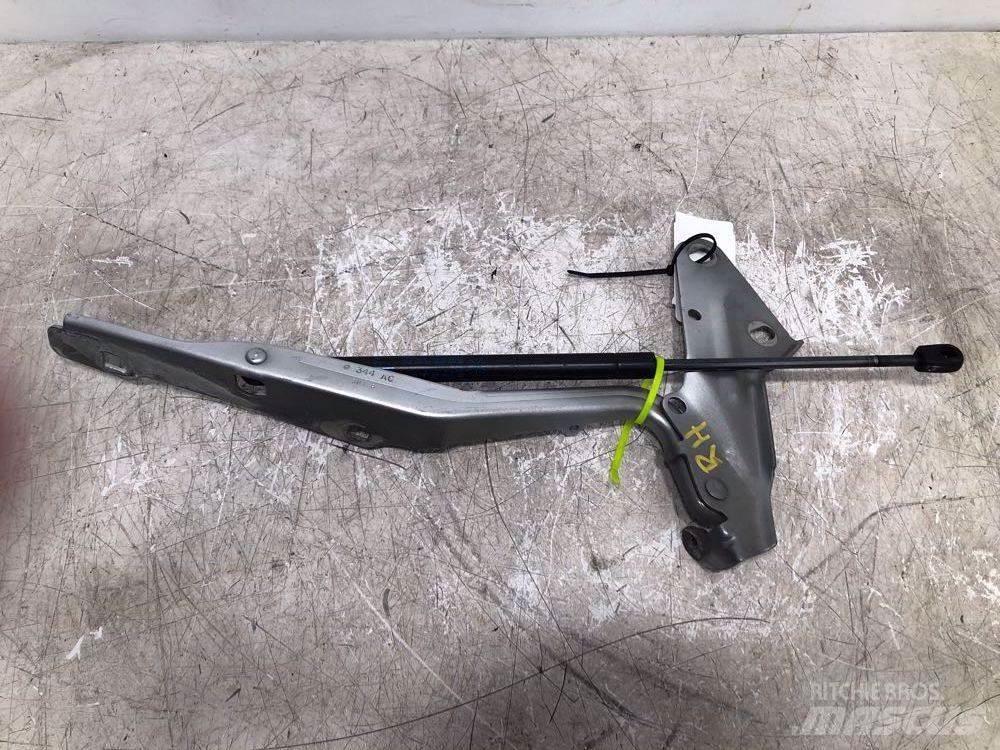 Dodge  Ostale kargo komponente