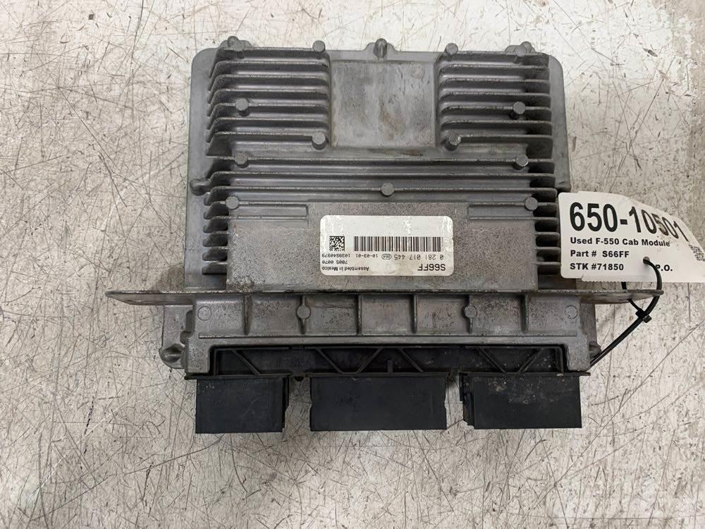 Ford F-550 Kabine i unutrašnjost