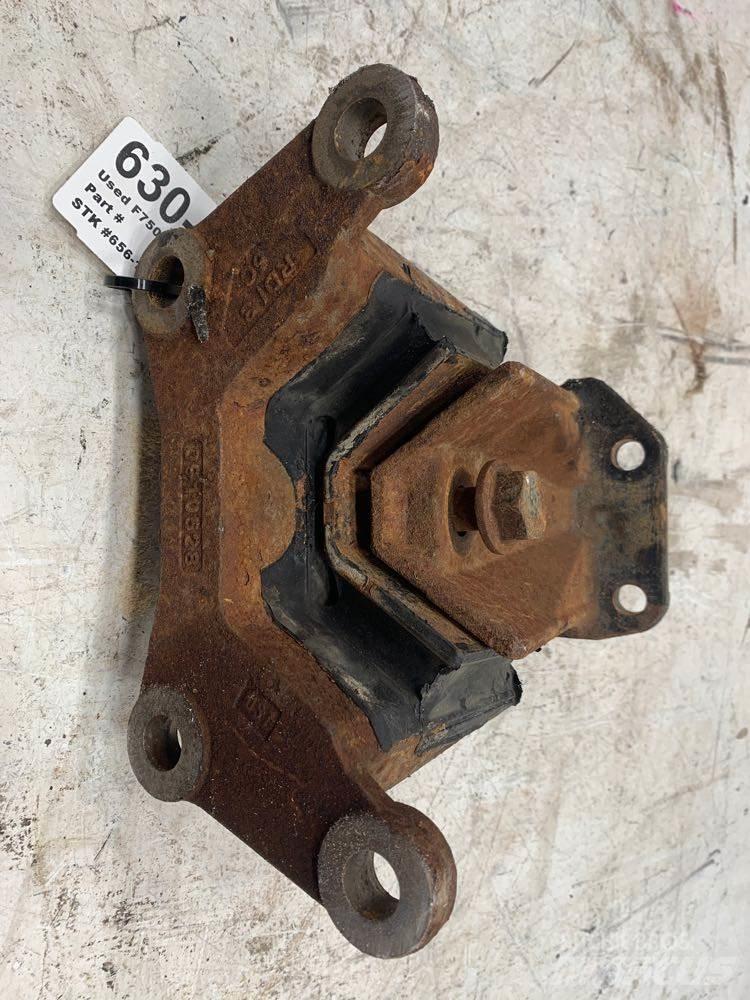 Ford F750 Kabine i unutrašnjost