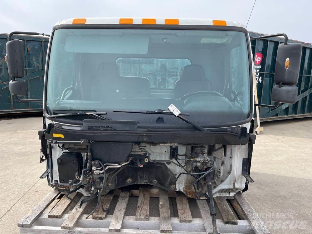 Hino 268 Kabine i unutrašnjost