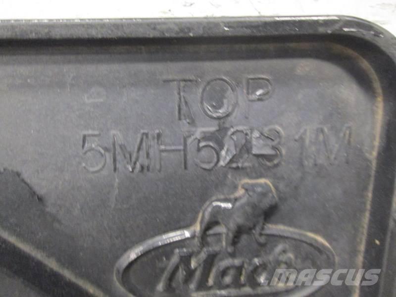 Mack CH/CX Ostale kargo komponente