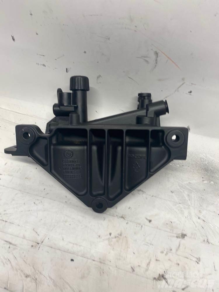 Mack MP8 Ostale kargo komponente