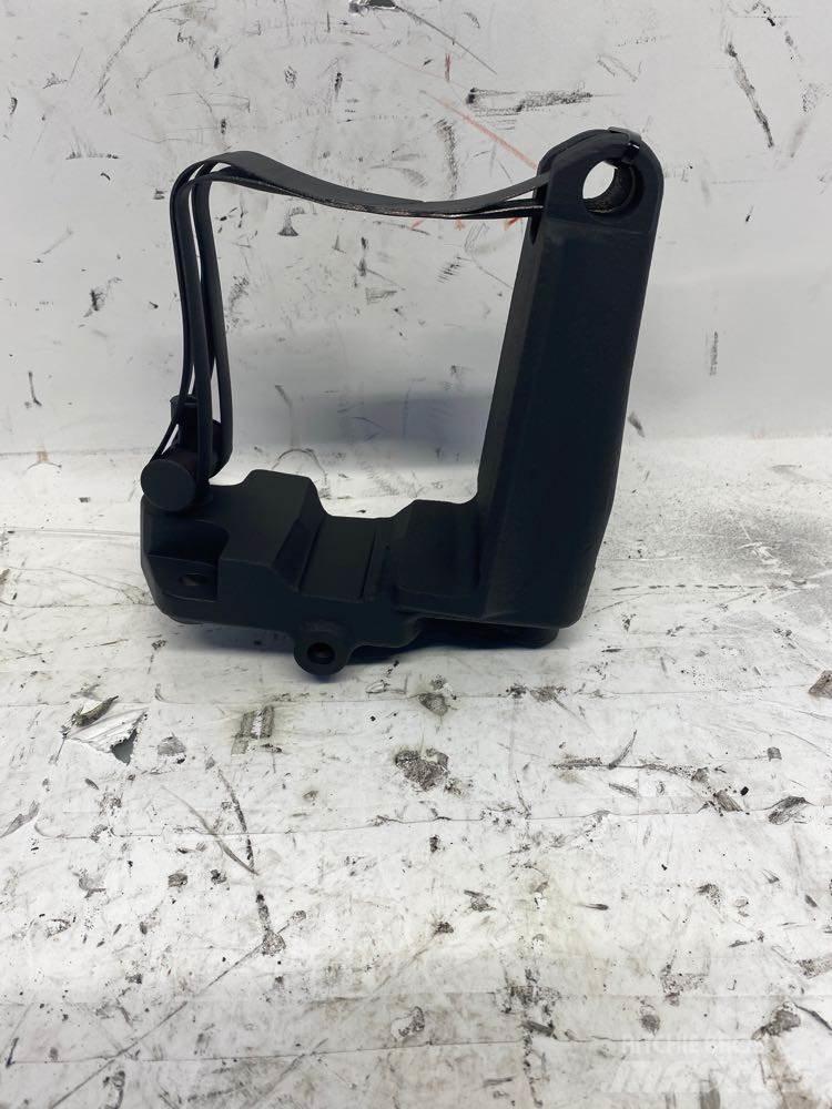 Mack MP8 Ostale kargo komponente