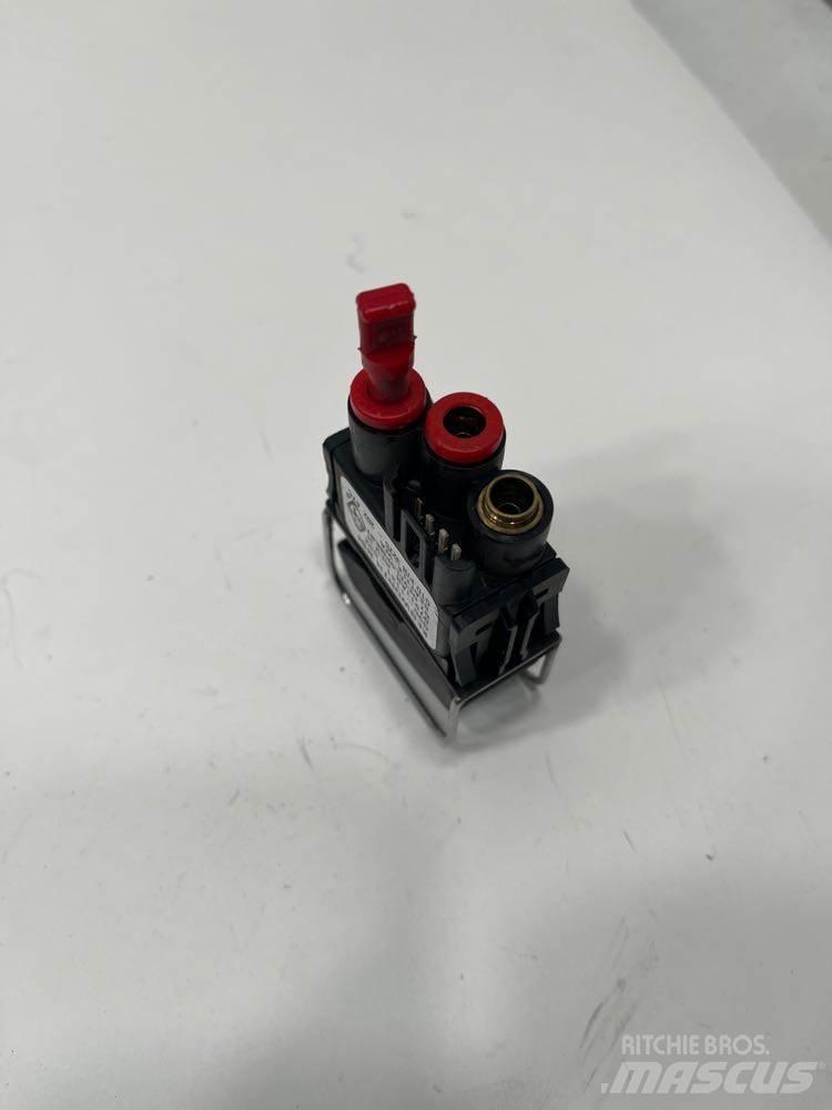 Paccar  Elektronika