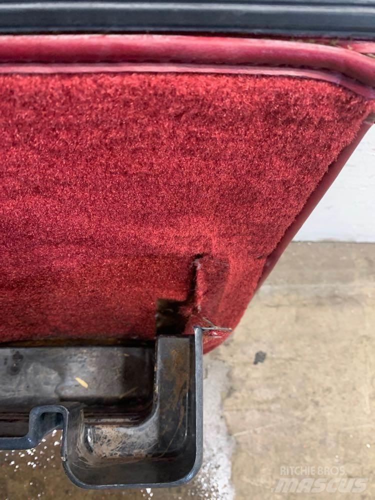 Peterbilt  Ostale kargo komponente