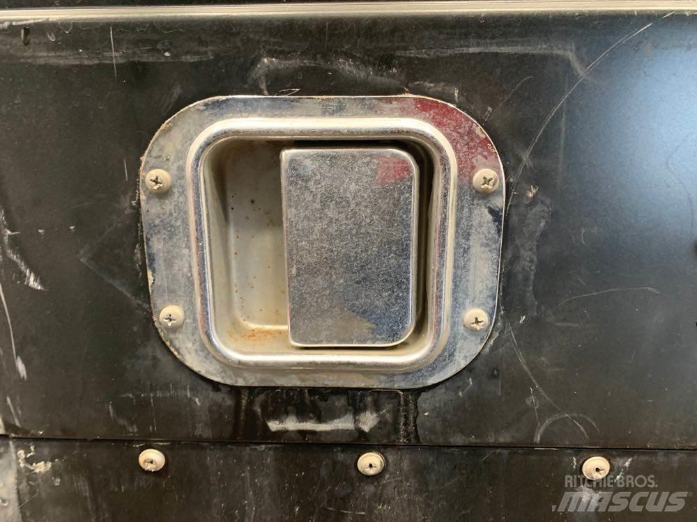 Peterbilt  Ostale kargo komponente