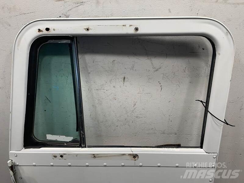 Peterbilt  Ostale kargo komponente