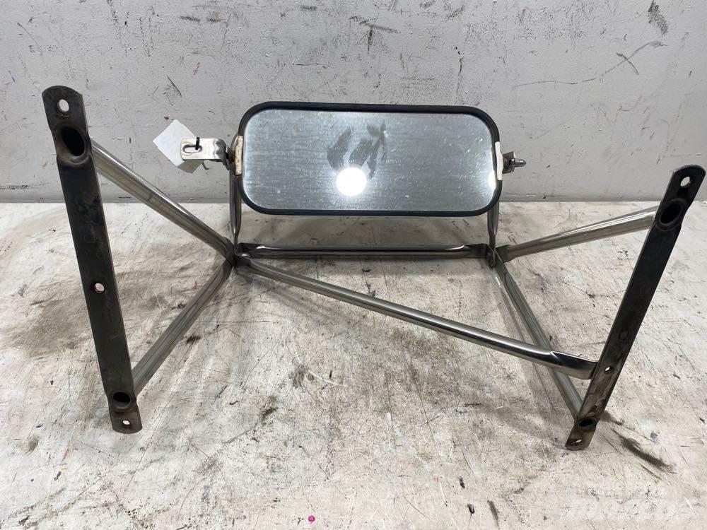 Peterbilt  Ostale kargo komponente