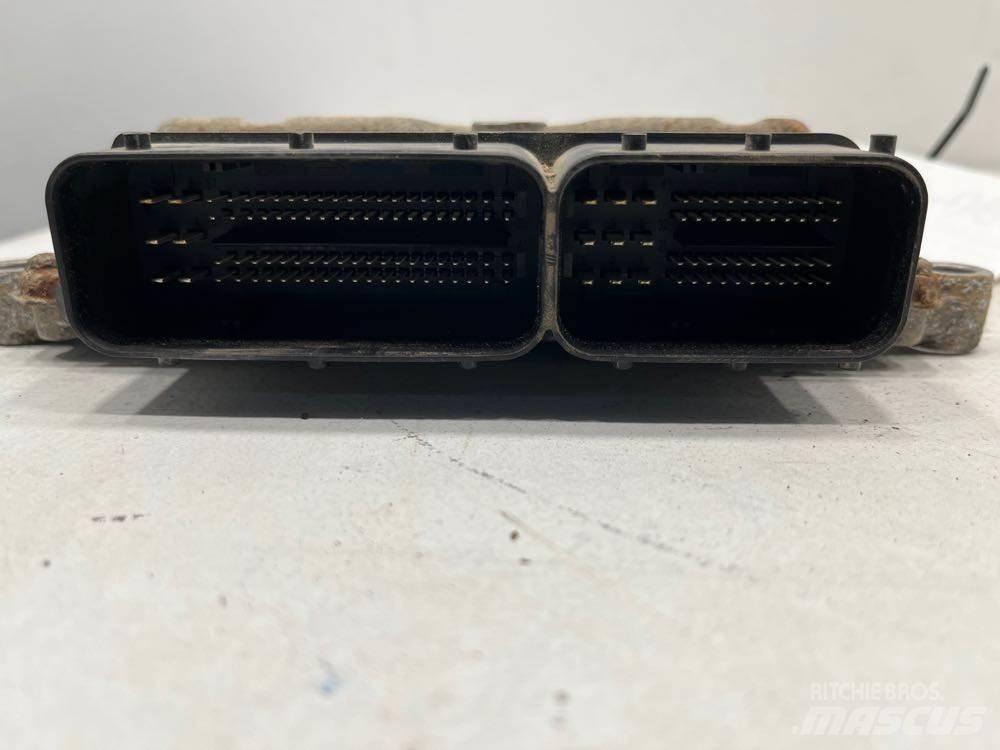 RAM 5500 Ostale kargo komponente