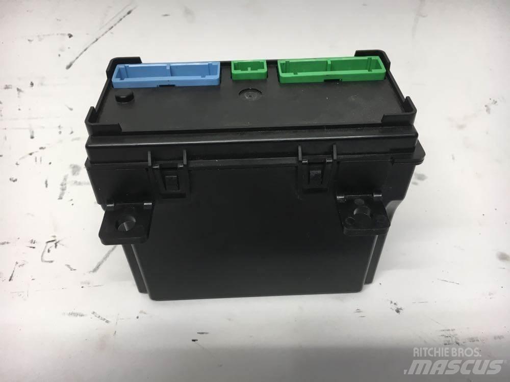 Volvo D13J Ostale kargo komponente