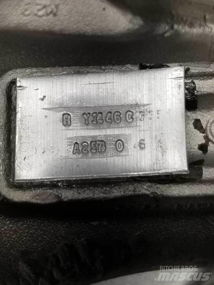 Volvo D13M Ostale kargo komponente