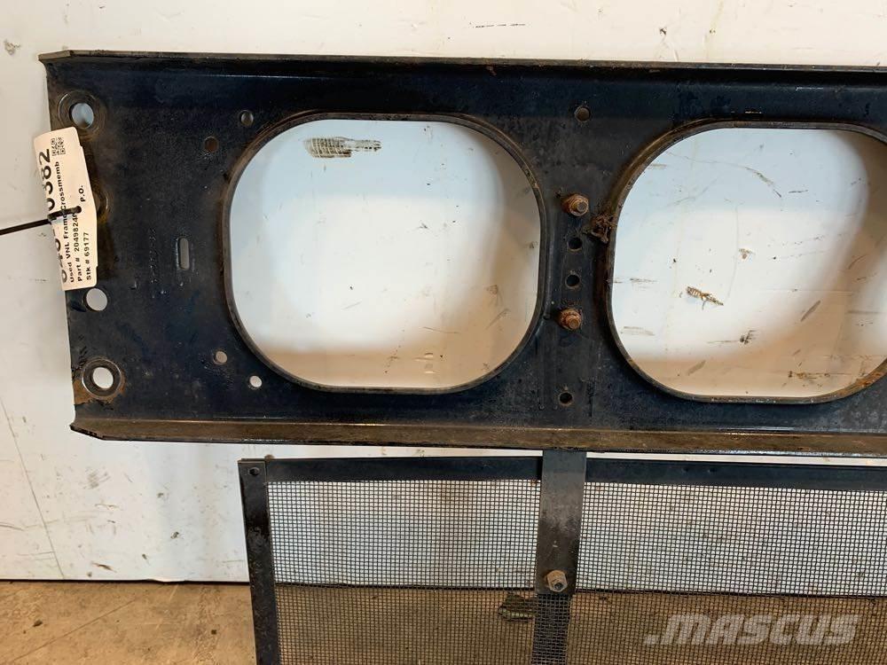 Volvo VNL Ostale kargo komponente